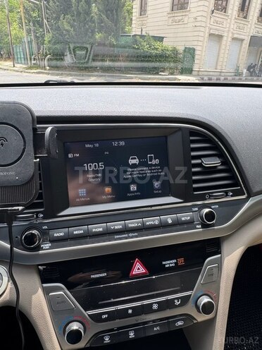 Hyundai Elantra 2016, 181,856 km - 2.0 l - Bakı