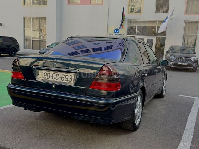 Mercedes C 240 1998, 313,000 km - 2.4 l - Quba