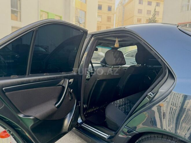 Mercedes C 240 1998, 313,000 km - 2.4 l - Quba