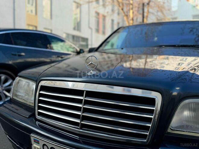 Mercedes C 240 1998, 313,000 km - 2.4 l - Quba
