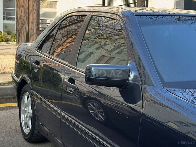 Mercedes C 240 1998, 313,000 km - 2.4 l - Quba