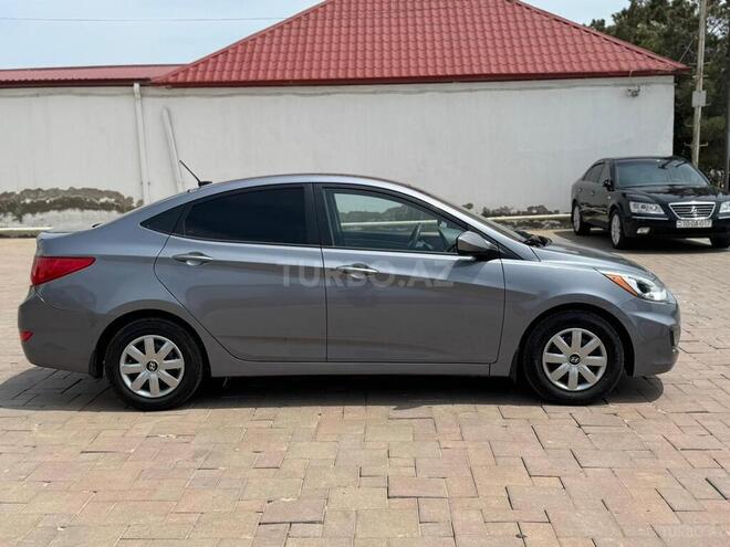 Hyundai Accent 2015, 172,200 km - 1.6 l - Bakı