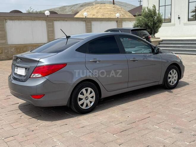 Hyundai Accent 2015, 172,200 km - 1.6 l - Bakı