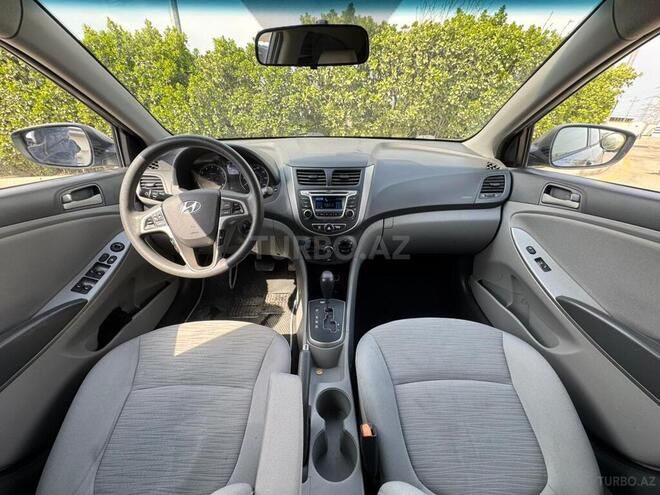 Hyundai Accent 2015, 172,200 km - 1.6 l - Bakı