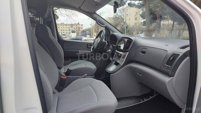 Hyundai H-1 2020, 86,000 km - 2.5 l - Bakı