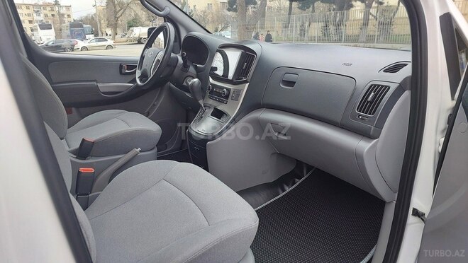 Hyundai H-1 2020, 86,000 km - 2.5 l - Bakı