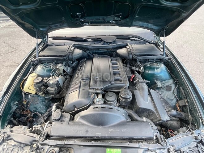 BMW 528 1998, 350,000 km - 2.8 l - Bakı