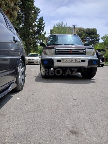 Mitsubishi Pajero io 1999, 100,000 km - 1.8 л - Bakı