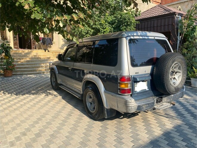 Mitsubishi Pajero 1993, 150,000 km - 2.5 l - Bakı