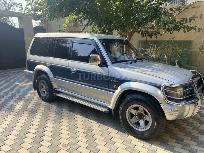 Mitsubishi Pajero 1993, 150,000 km - 2.5 l - Bakı