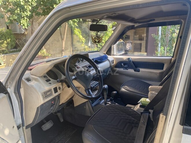 Mitsubishi Pajero 1993, 150,000 km - 2.5 l - Bakı