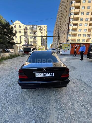 Mercedes C 240 2000, 487,000 km - 2.4 l - Bakı