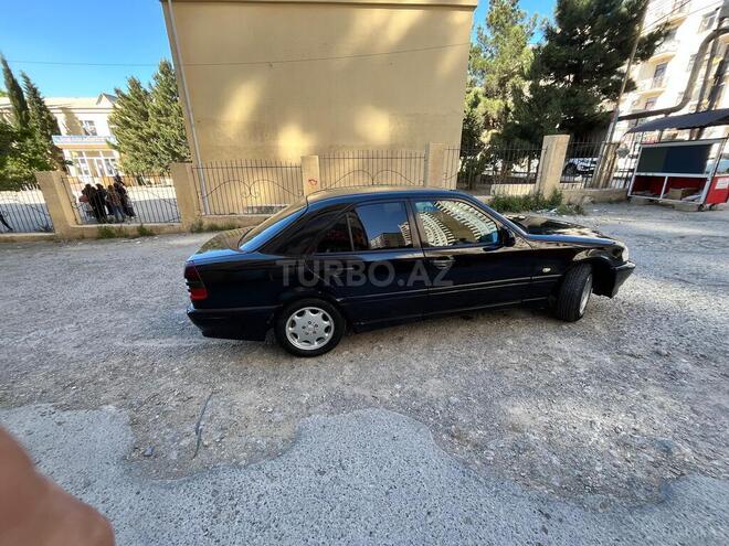 Mercedes C 240 2000, 487,000 km - 2.4 l - Bakı