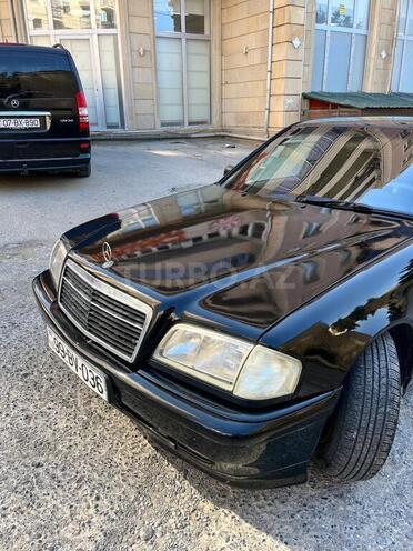 Mercedes C 240 2000, 487,000 km - 2.4 l - Bakı