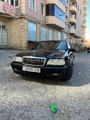 Mercedes C 240 2000, 487,000 km - 2.4 l - Bakı