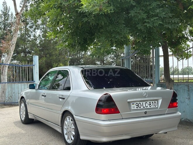 Mercedes C 220 d 1998, 350,000 km - 2.2 l - Sabirabad