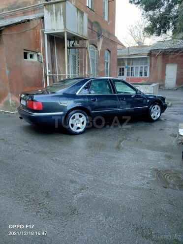 Audi A8 2002, 315,000 km - 3.7 l - Gəncə