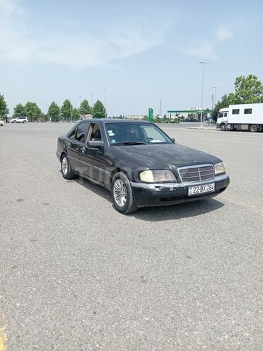 Mercedes C 180 1995, 433,000 km - 1.8 l - Gəncə