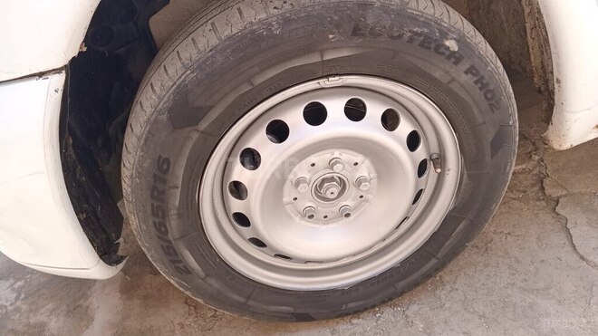 Mercedes Vito 1999, 585,300 km - 2.2 l - Gəncə