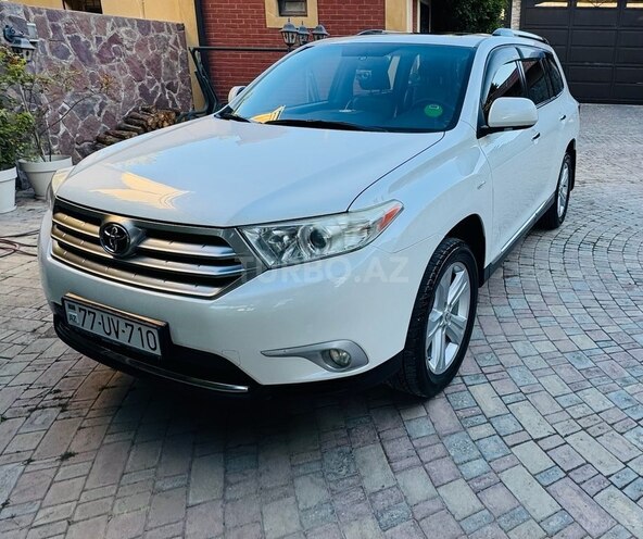 Toyota Highlander-1