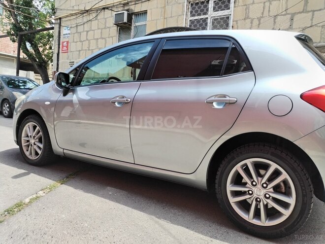 Toyota Auris 2008, 200,000 km - 1.4 л - Bakı