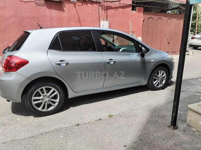 Toyota Auris 2008, 200,000 km - 1.4 л - Bakı