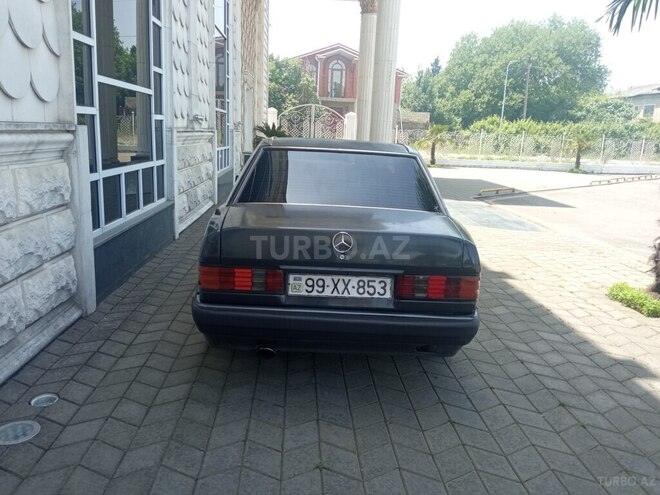 Mercedes 190 1993, 256,000 km - 2.5 l - Lənkəran