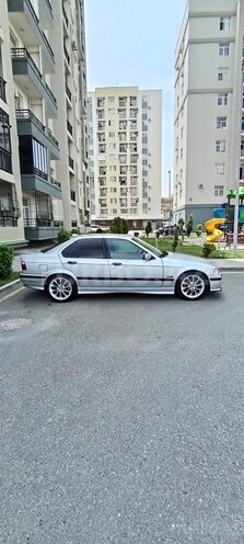 BMW 320 1995, 359,623 km - 2.0 l - Bakı