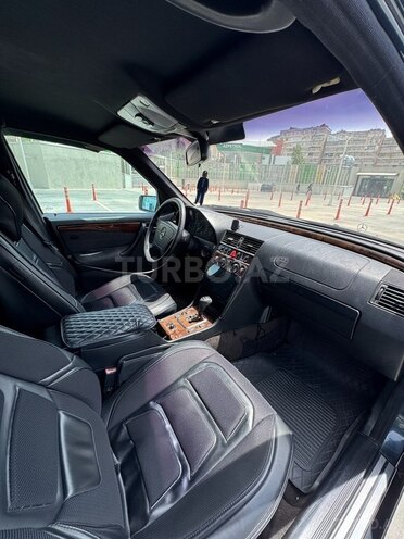 Mercedes C 230 1999, 353,230 km - 2.3 л - Bakı