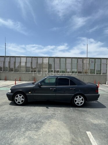 Mercedes C 230 1999, 353,230 km - 2.3 л - Bakı