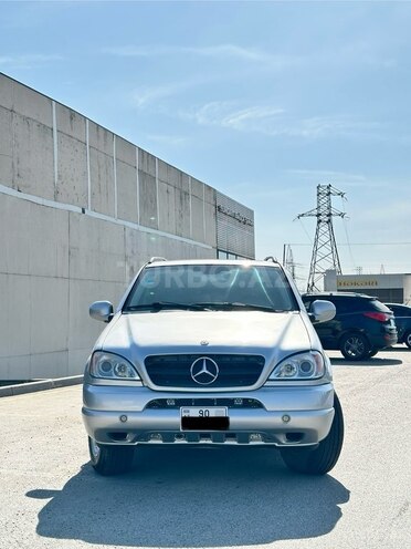 Mercedes ML 320 4MATIC 2000, 254,000 km - 3.2 l - Sumqayıt