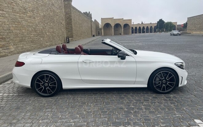 Mercedes C 300 2018, 99,000 km - 2.0 l - Bakı