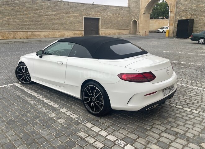 Mercedes C 300 2018, 99,000 km - 2.0 l - Bakı