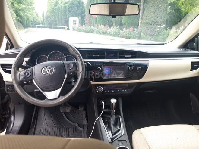 Toyota Corolla 2015, 155,000 km - 1.8 l - Bakı