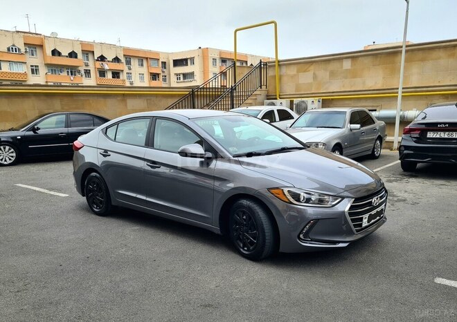 Hyundai Elantra 2017, 115,873 km - 2.0 l - Bakı