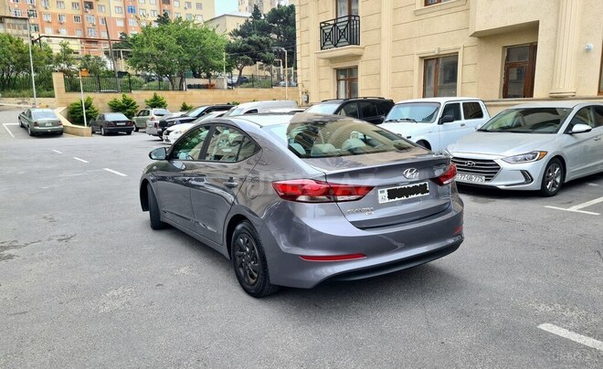Hyundai Elantra 2017, 115,873 km - 2.0 l - Bakı