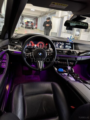 BMW 528 2015, 220,000 km - 2.0 l - Bakı