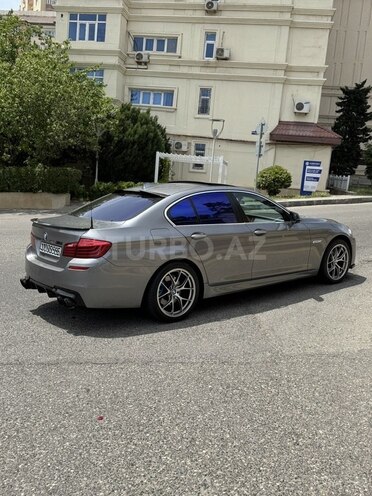 BMW 528 2015, 220,000 km - 2.0 l - Bakı
