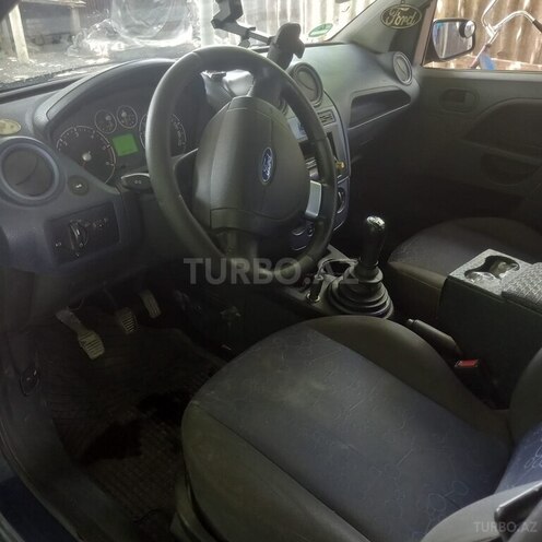 Ford Fiesta 2008, 280,000 km - 1.4 l - Bakı