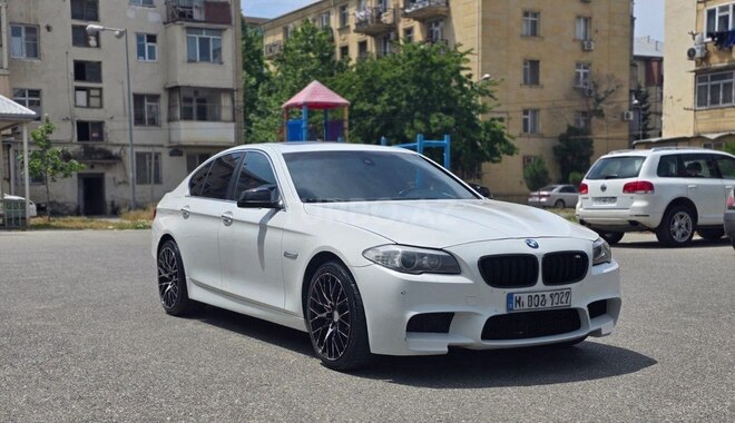 BMW 528 2012, 239,000 km - 2.0 л - Bakı