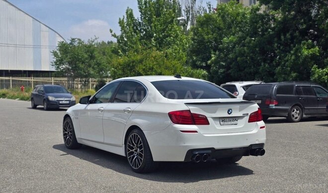 BMW 528 2012, 239,000 km - 2.0 л - Bakı