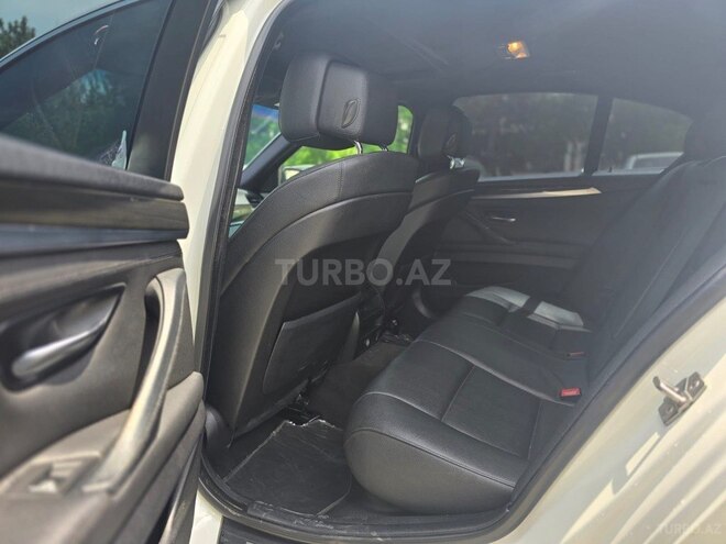 BMW 528 2012, 239,000 km - 2.0 л - Bakı