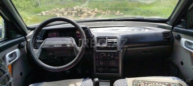 LADA (VAZ) 2110 2001, 333,333 km - 1.5 л - Yevlax