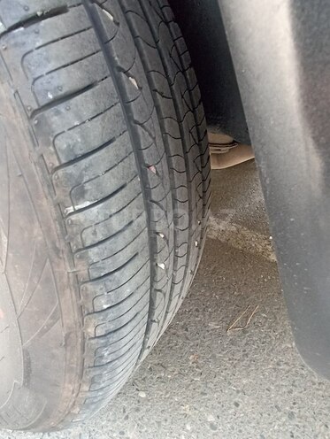 Mercedes E 200 d 1993, 352,000 km - 2.0 л - Sumqayıt