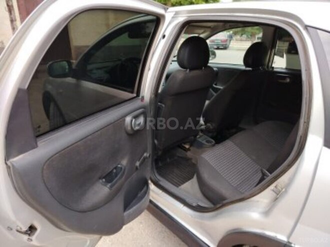 Opel Corsa 2005, 370,000 km - 1.2 l - Gəncə