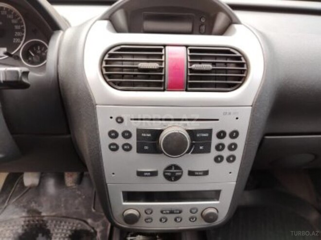 Opel Corsa 2005, 370,000 km - 1.2 l - Gəncə