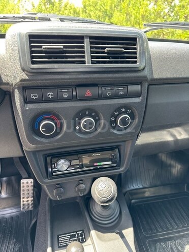 LADA (VAZ) Niva 2024, 6,000 km - 1.7 l - Bakı