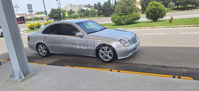 Mercedes E 220 d 2005, 343,800 km - 2.2 л - Bakı