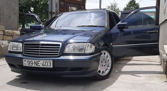Mercedes C 240 1999, 329,000 km - 2.4 л - Ağsu