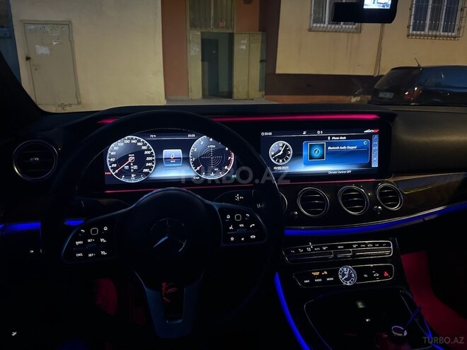 Mercedes E 300 2019, 90,000 km - 2.0 л - Bakı